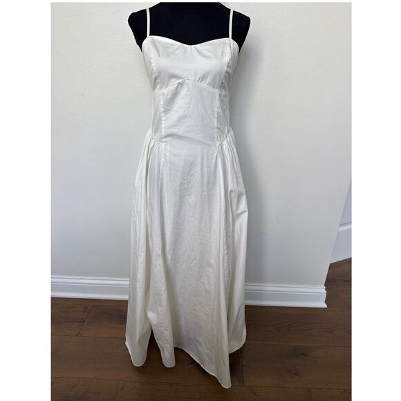 Abercrombie & Fitch Dresses & Skirts - Abercrombie & Fitch Dipped Waist Sweetheart White Maxi Dress Cut Out Back M NWT